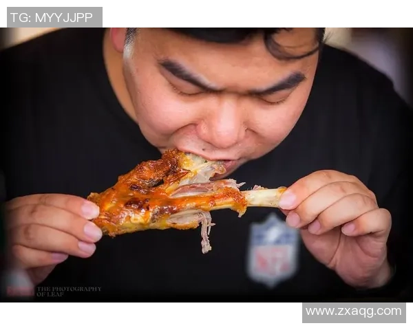 足球明星的美食创意料理：从球场到餐桌的明星味道揭秘