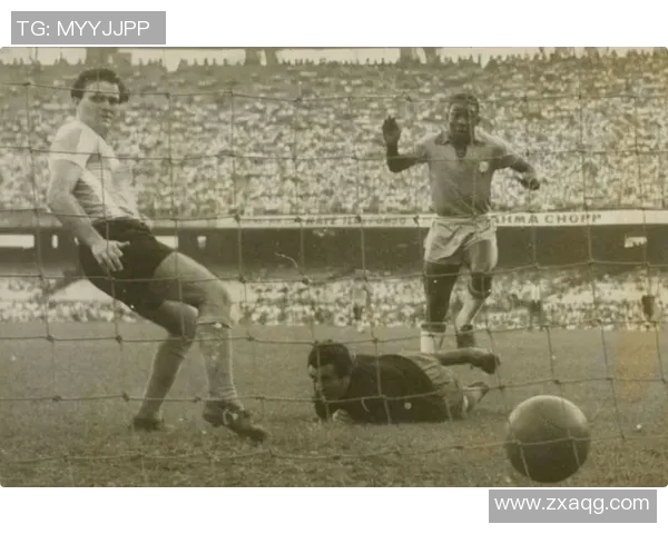 闻名世界的足球球星及其成就背后的传奇故事与影响力 闻名世界的足球球星及其成就背后的传奇故事与影响力